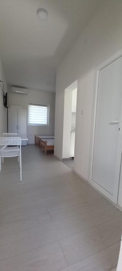 Apartamento Lena! Kladovo Exterior foto